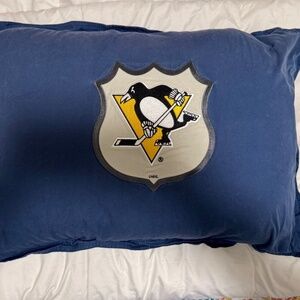 Pottery Barn Teen Standard Pillow Sham NHL Pittsburgh Penguins Cotton Bedding